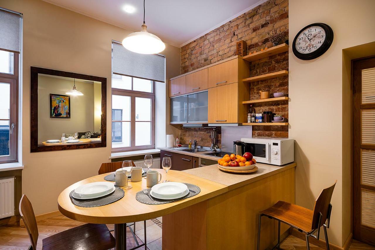 Kalnina Quiet Apartment In City Center Riga Ngoại thất bức ảnh