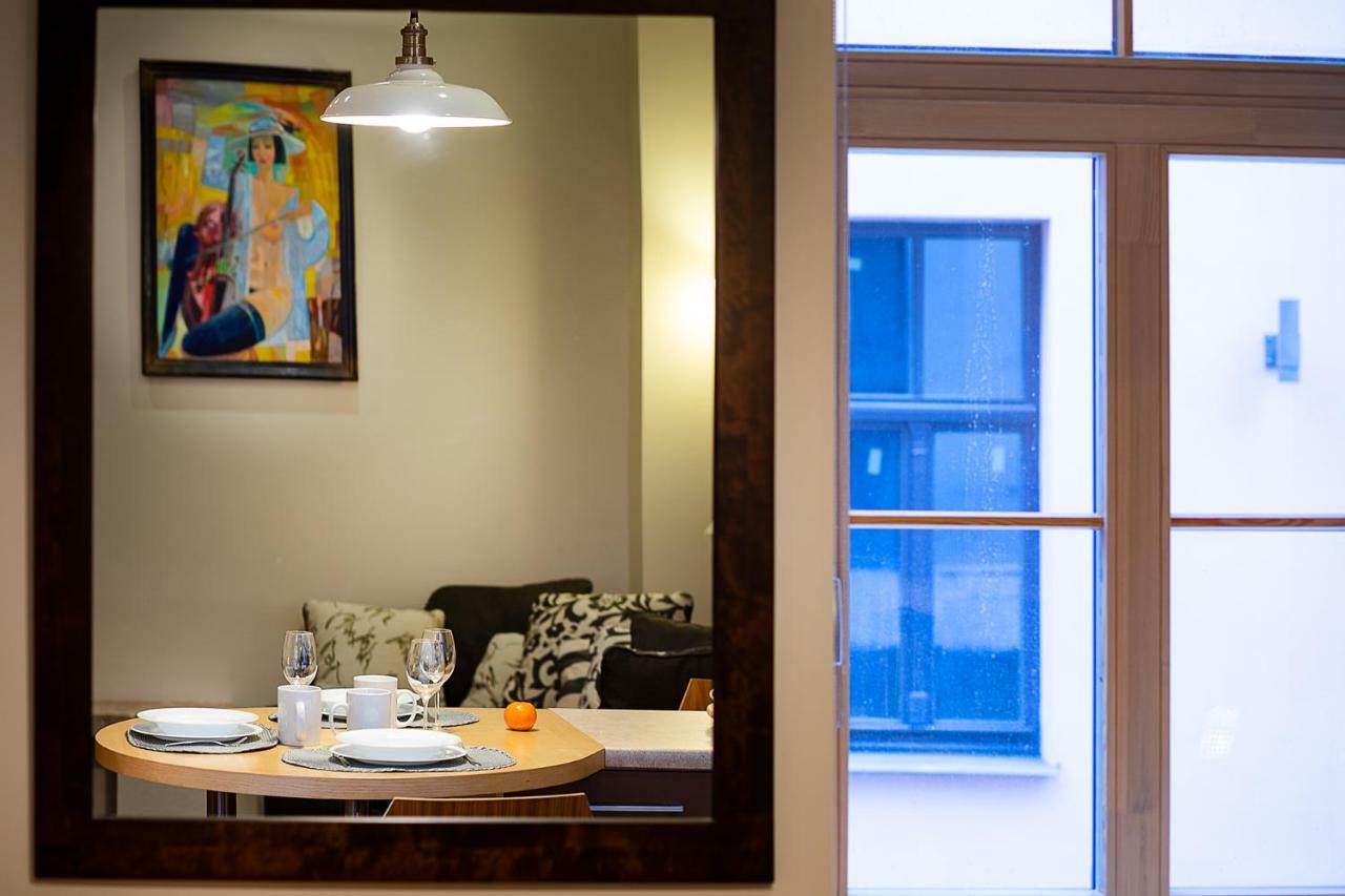 Kalnina Quiet Apartment In City Center Riga Ngoại thất bức ảnh