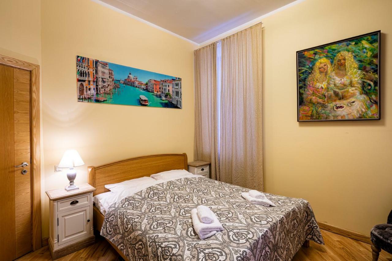 Kalnina Quiet Apartment In City Center Riga Ngoại thất bức ảnh